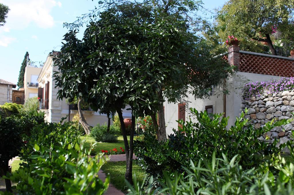 Villaer Siciliana *
