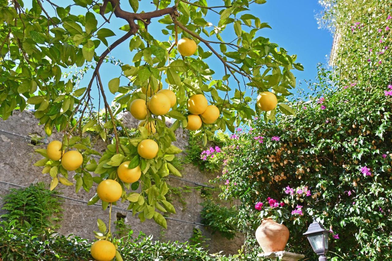 Villaer Siciliana Taormina