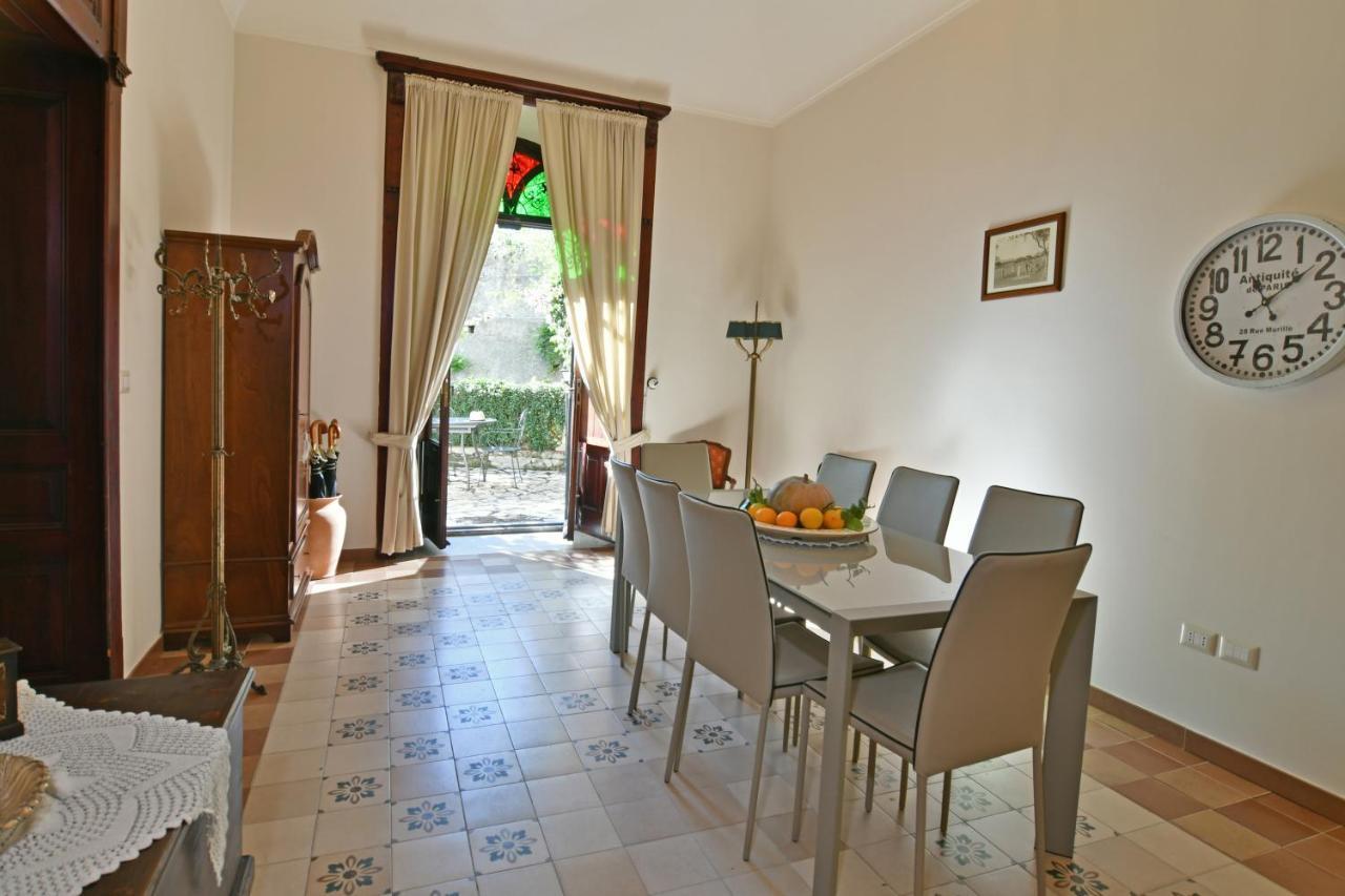 Villaer Siciliana *